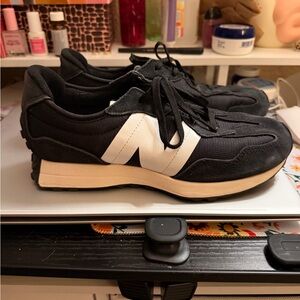 Classic Unisex New Balance 327 Black Sneakers with White Accent